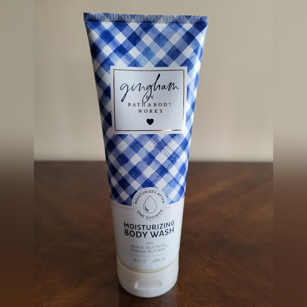 Bath & Body Works Gingham Moisturizing Body Wash